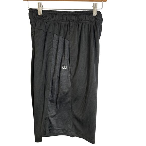 Tapout MMA Drawstring Training Shorts Black Gray Mens Small - Picture 4 of 5